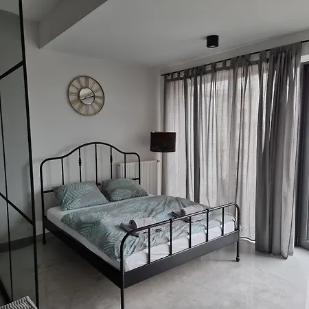 Апартаменты Hanza Tower *